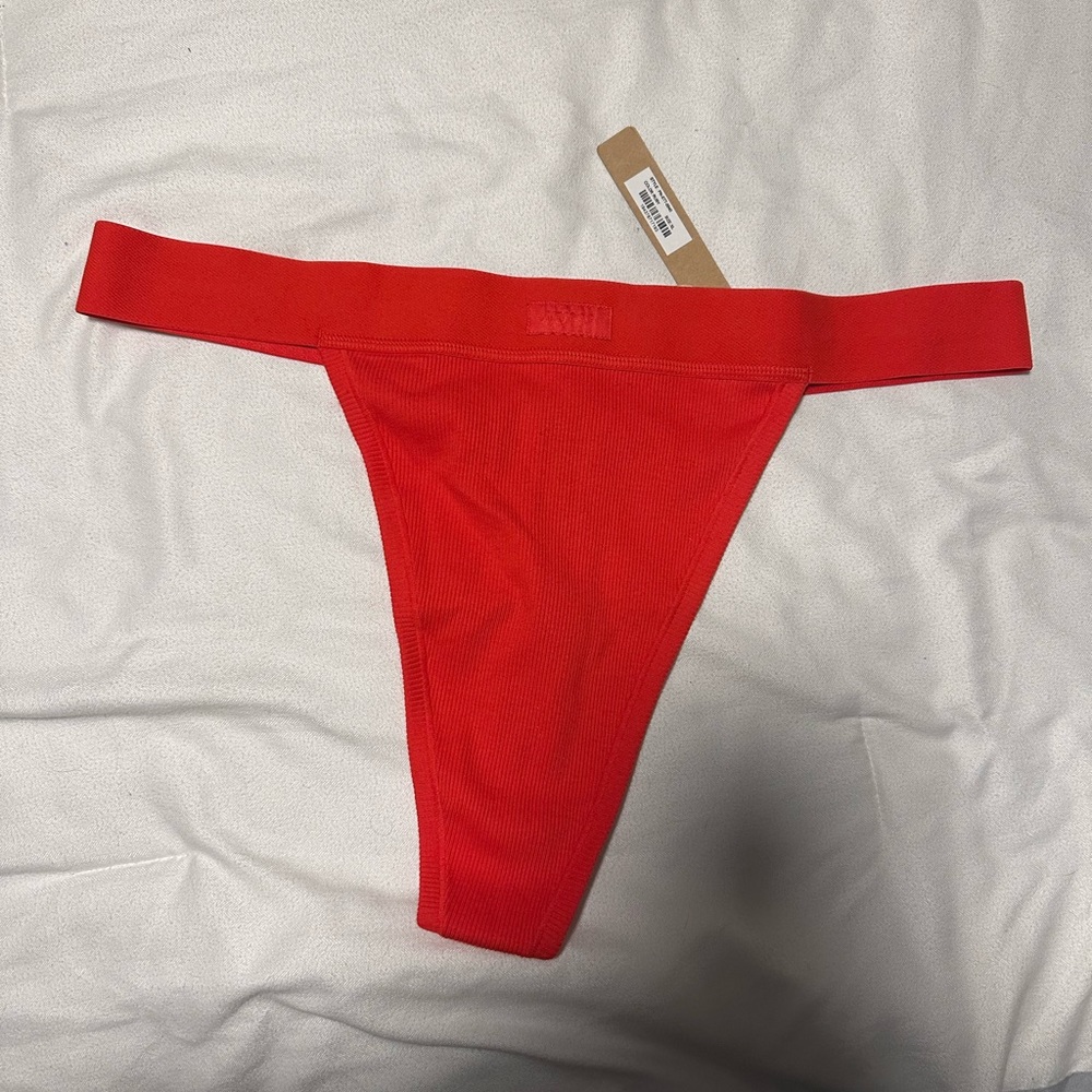 Skims Cotton Rib Thong